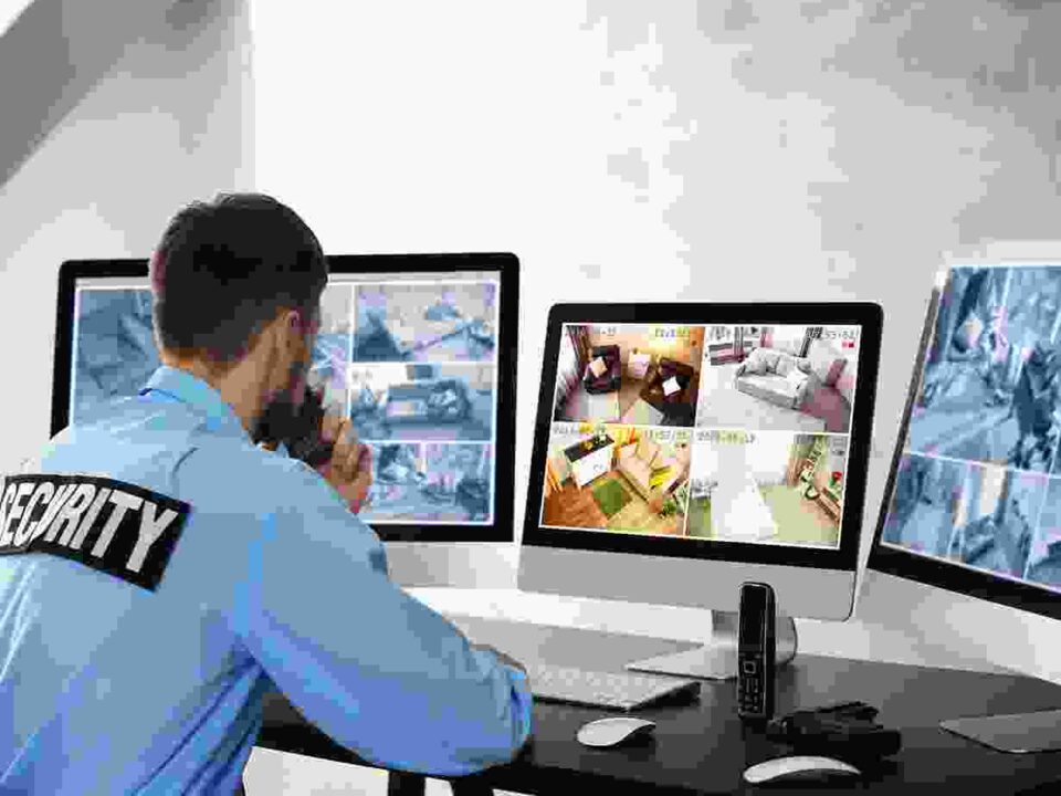 CCTV Surveillance Room CCTV Surveillance Room